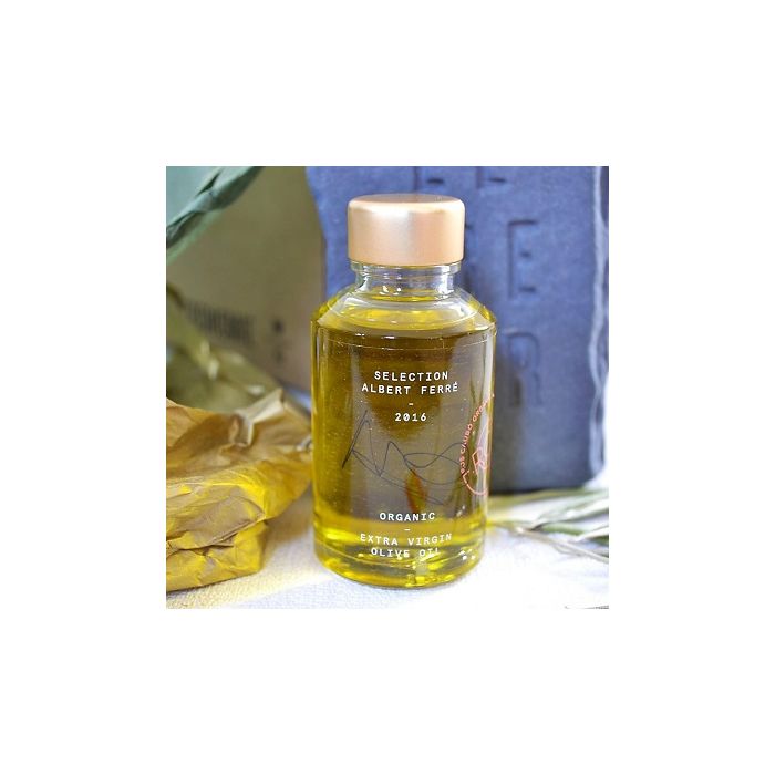 OLIVE OIL TREASURE HAMPER 