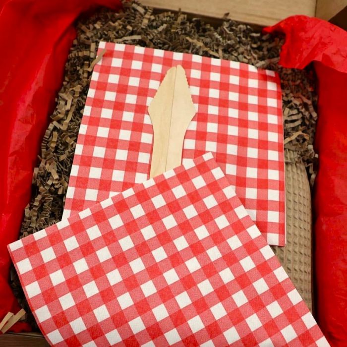 RED DELUXE FRENCH HORS D'OEUVRES GIFT BOX